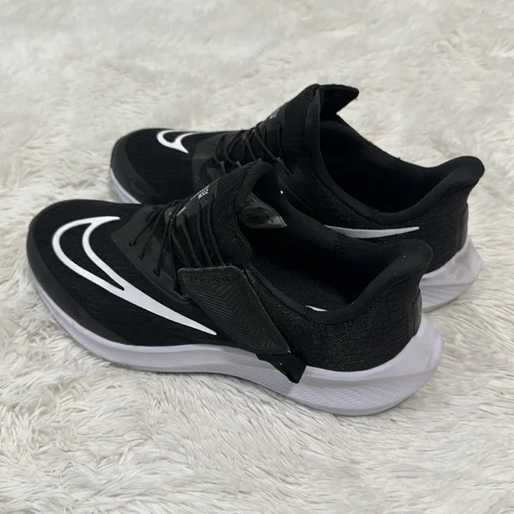 Nike Black and White Pegasus Flyease Athletic Shoes - Picture 3 of 7